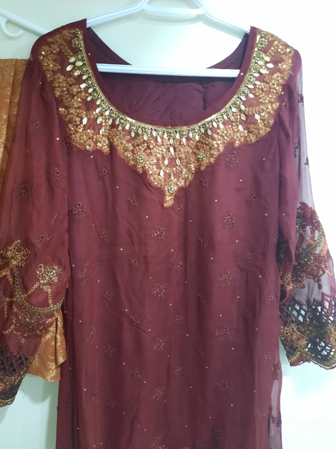 Mafia B designer used dress maroon with wide legged pants - photo 3