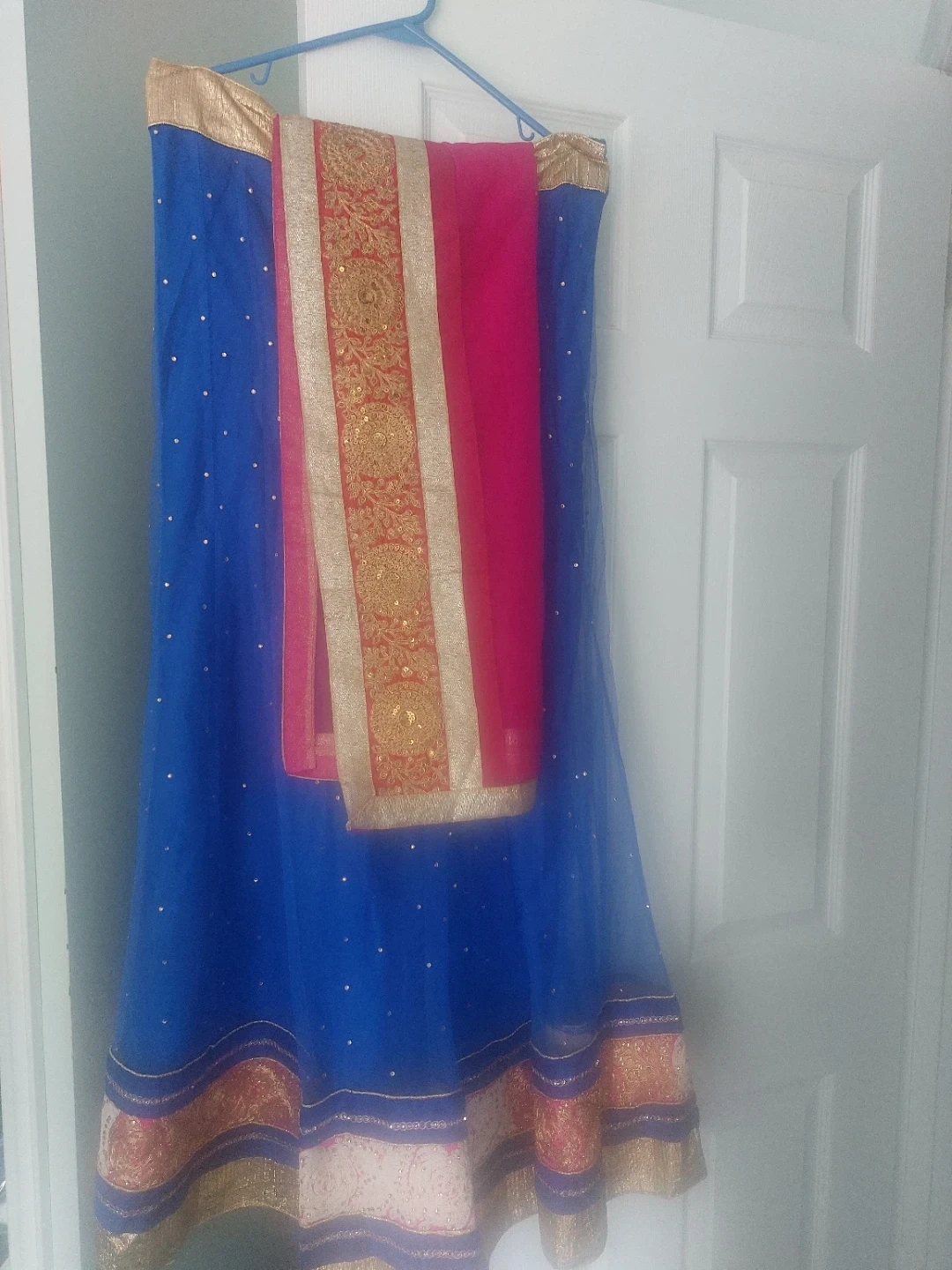 Blue and Pink Embellished Indian Outfit - photo 2