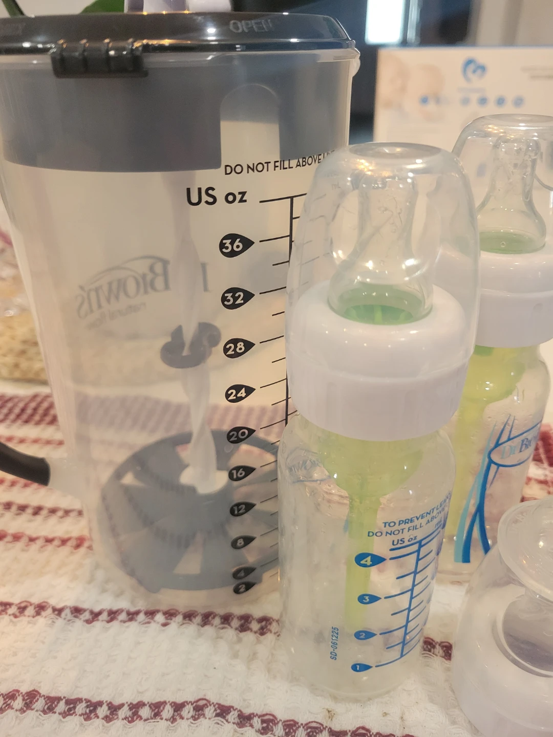 Dr. Brown's Jug and Baby Bottles - photo 2