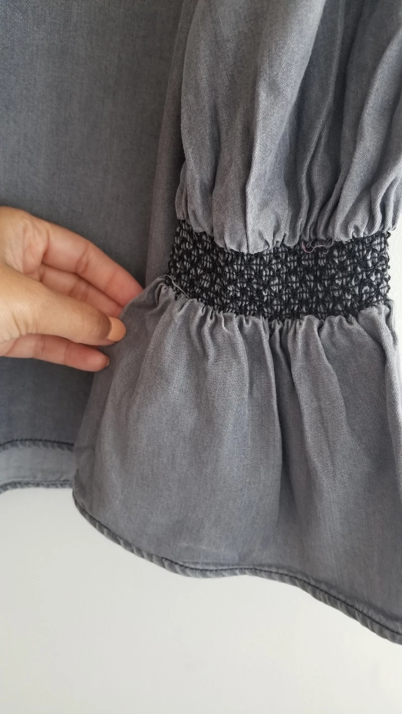Gap Denim Bell Sleeve Top/Blouse Size XS⚽️ - photo 3