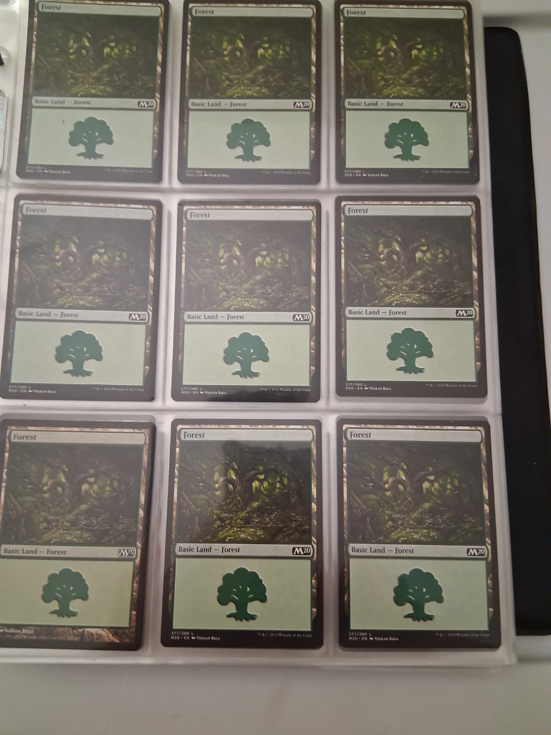 Magic: The Gathering Card Binder - photo 3