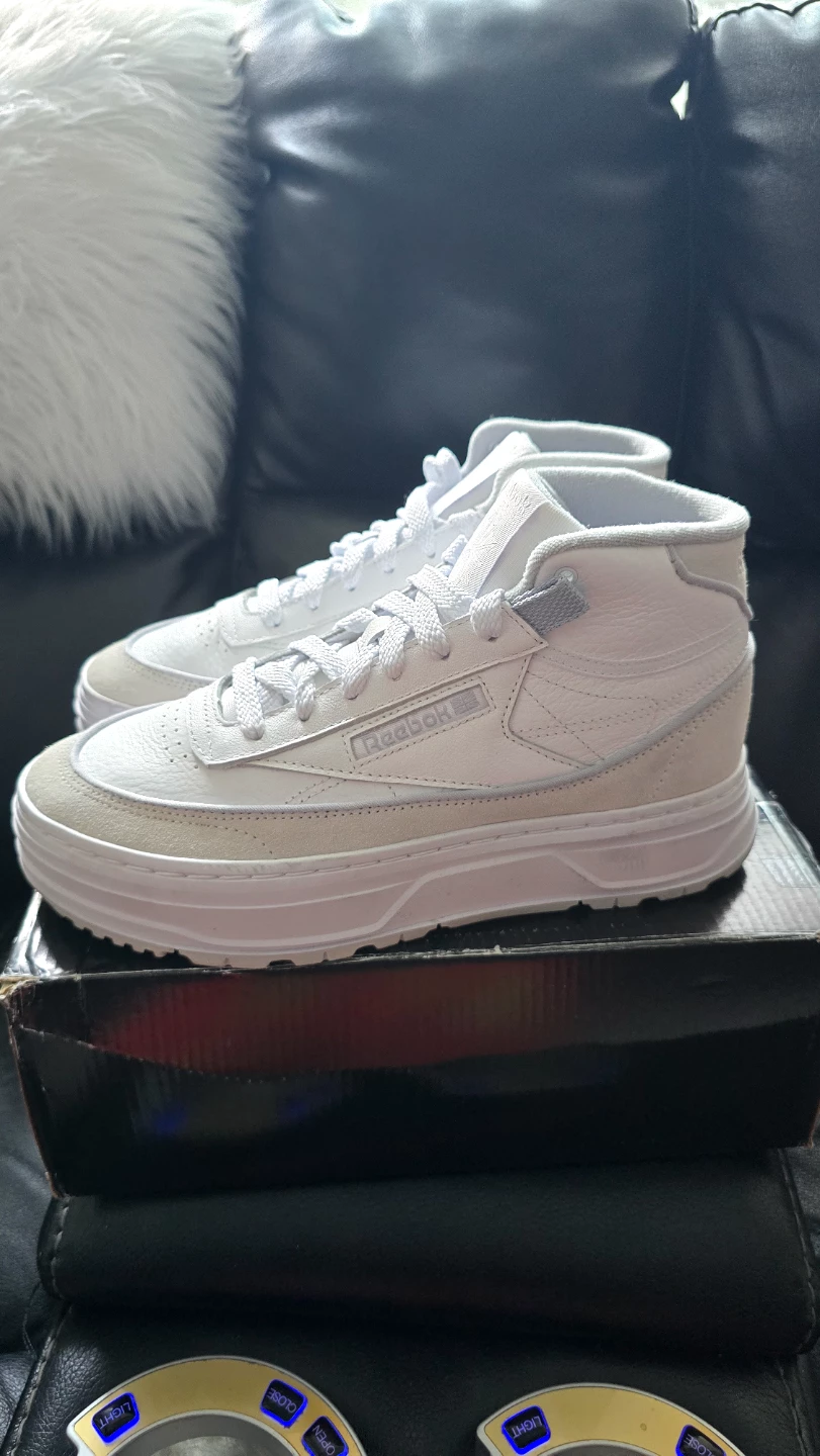 Brand new Reebok All White Leather women shoes sale