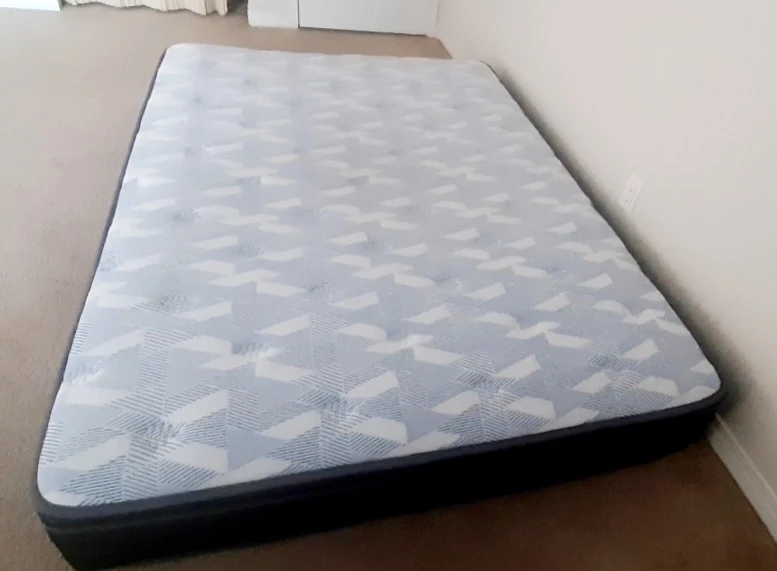 Mattress - photo 2