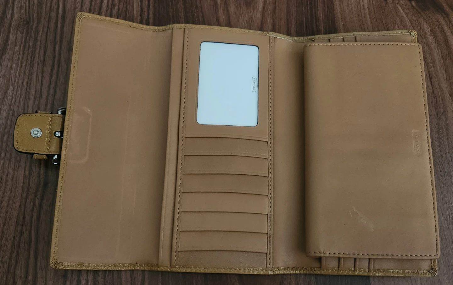 ⚽️ Brand New Coach Signature Buckle Long Wallet (NWT) - photo 3
