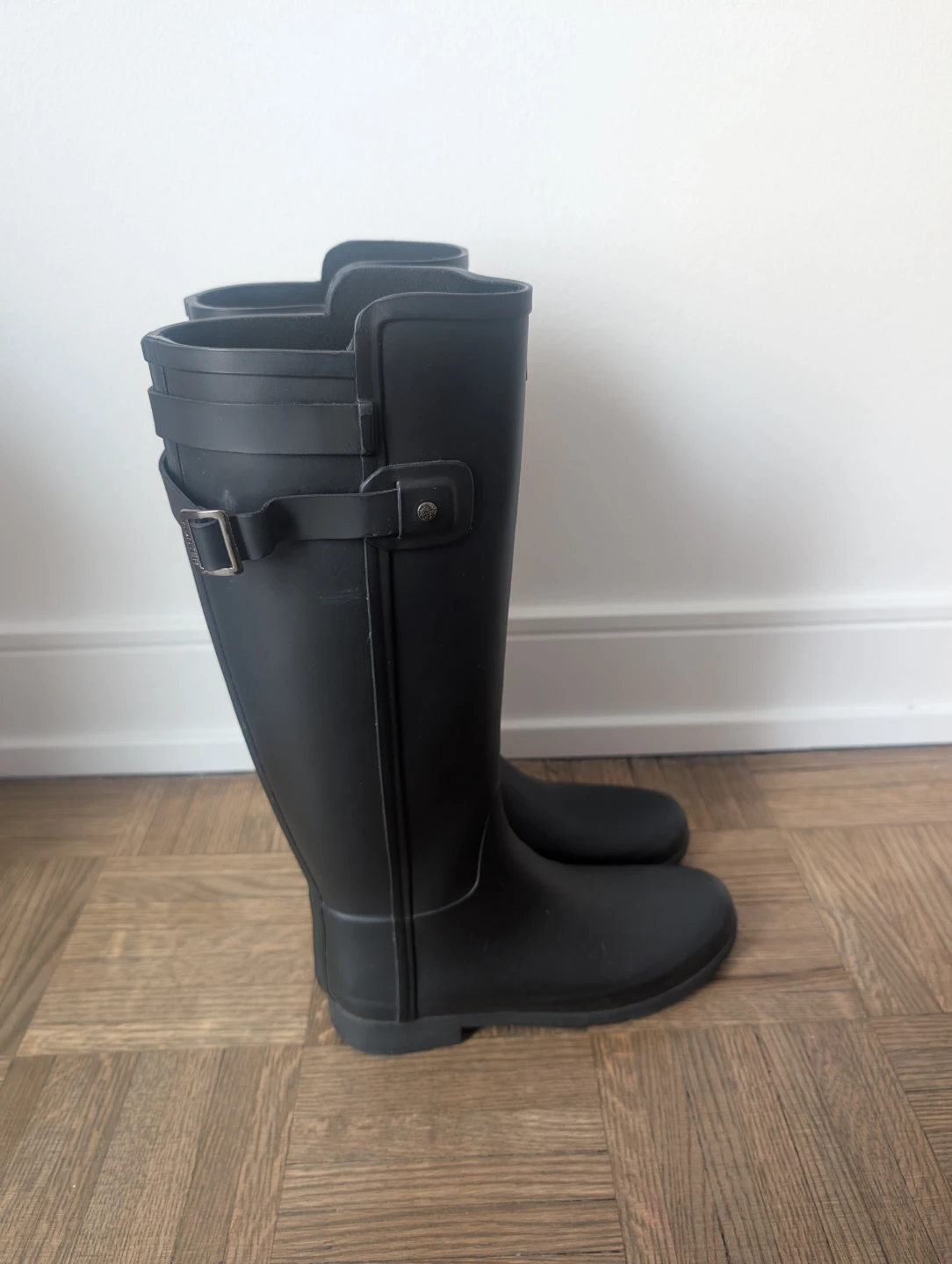 Hunter Women's Rubber Rain Boots Black Size 7 - photo 2