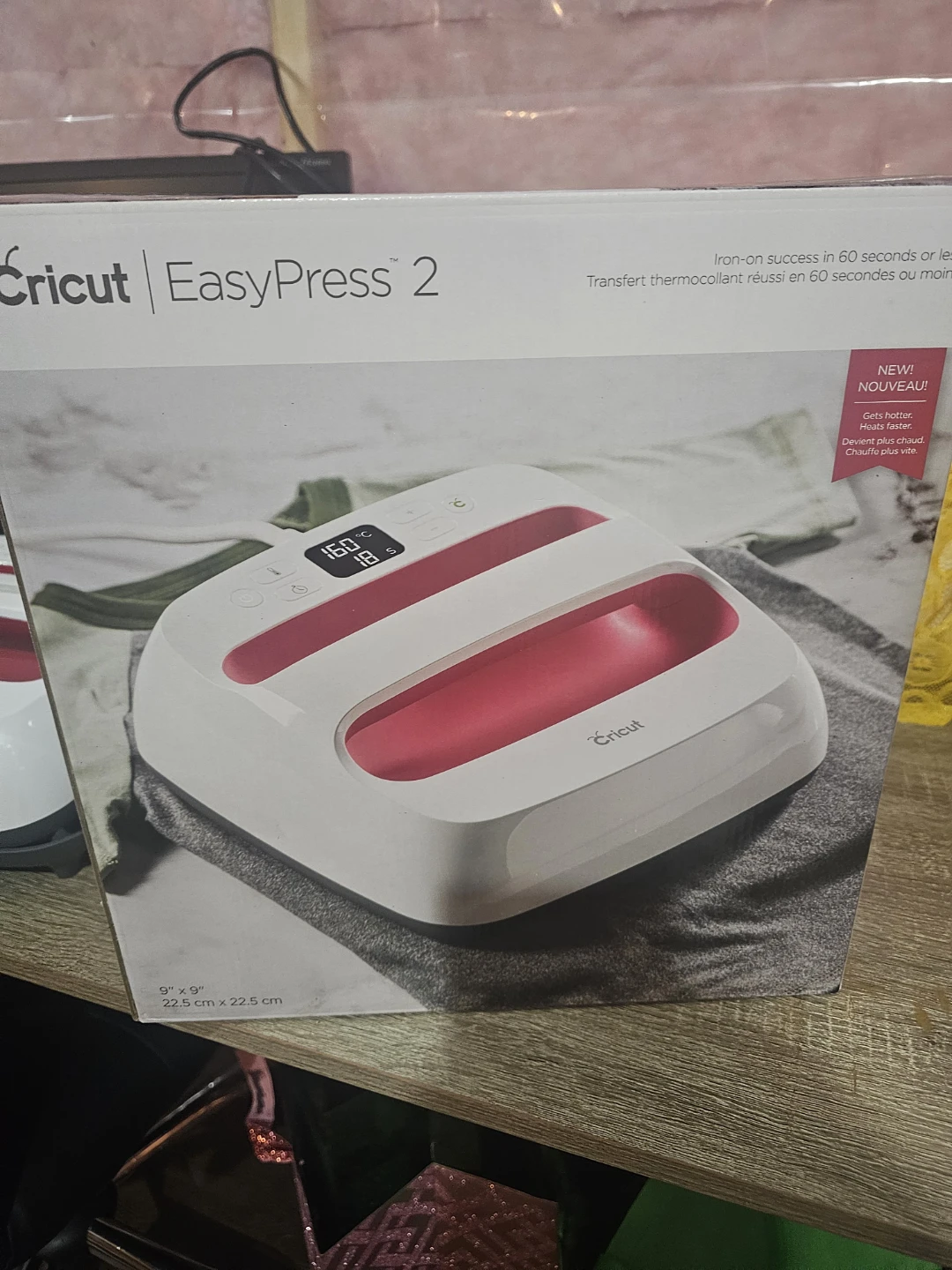 Cricut EasyPress 2 Heat Press - photo 2