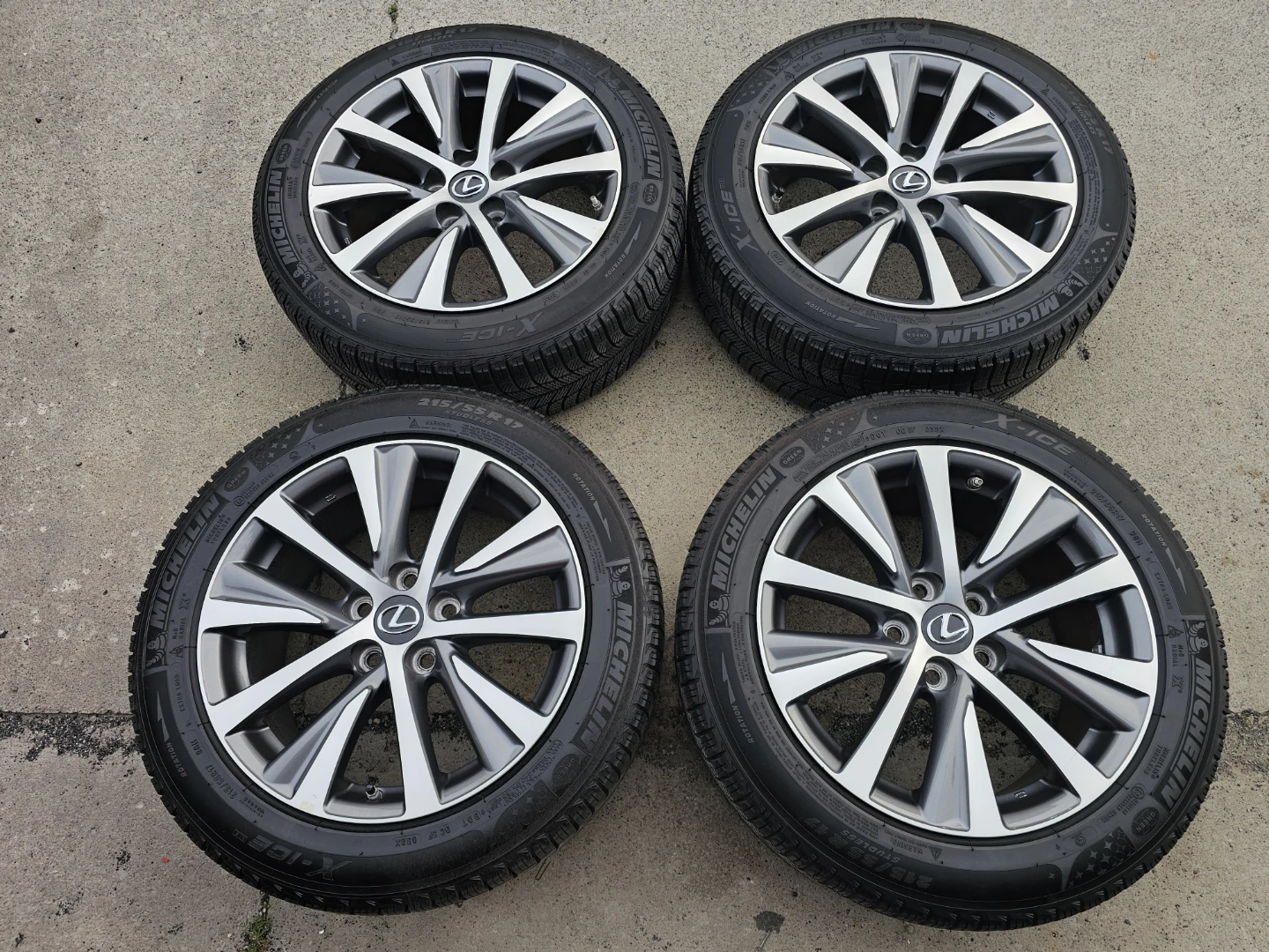 LEXUS ES, IS O.E.M RIMS AND WINTER TIRES 215/55 R17