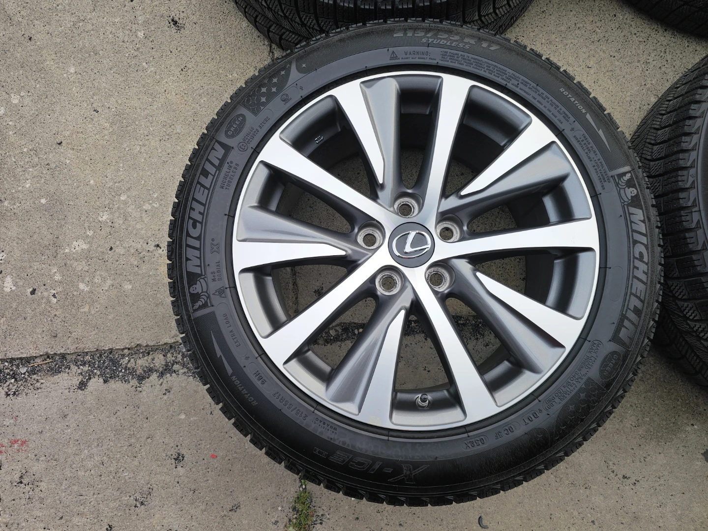 LEXUS ES, IS O.E.M RIMS AND WINTER TIRES 215/55 R17 - photo 3