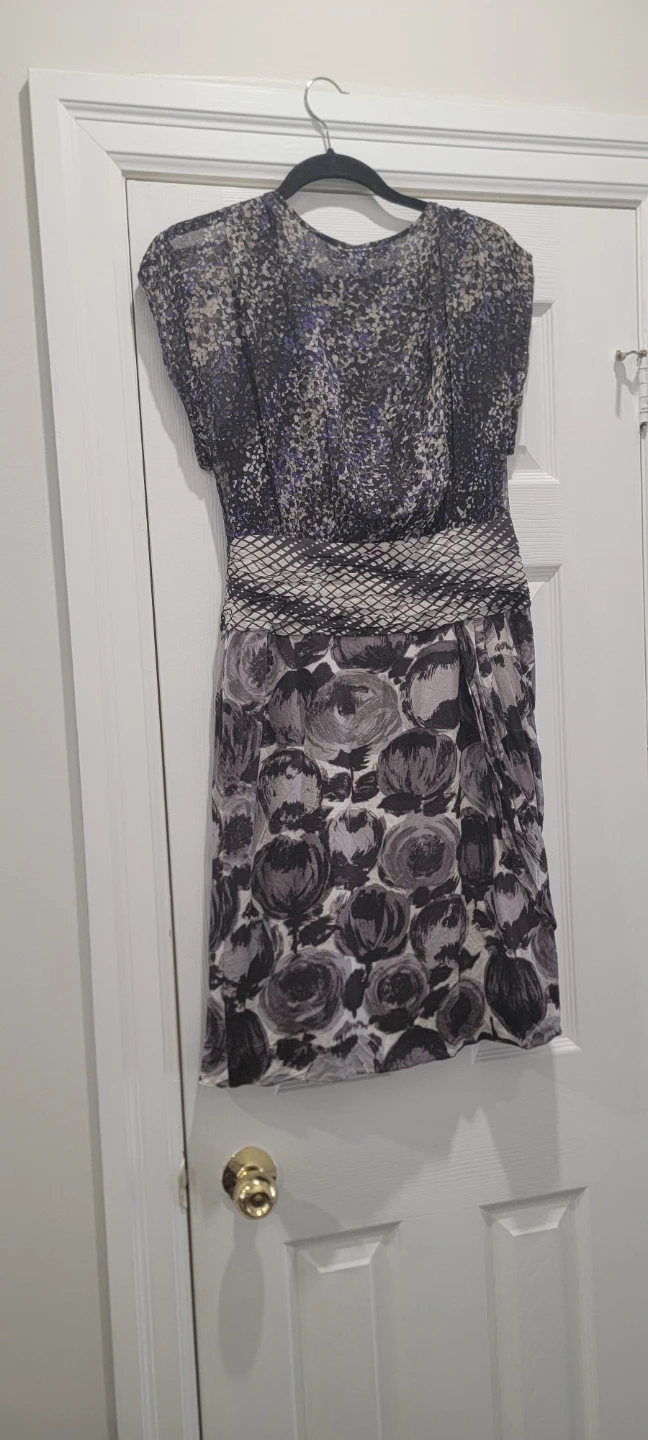 BCBGMAXAZRIA Women's Dress Size 08 - photo 2