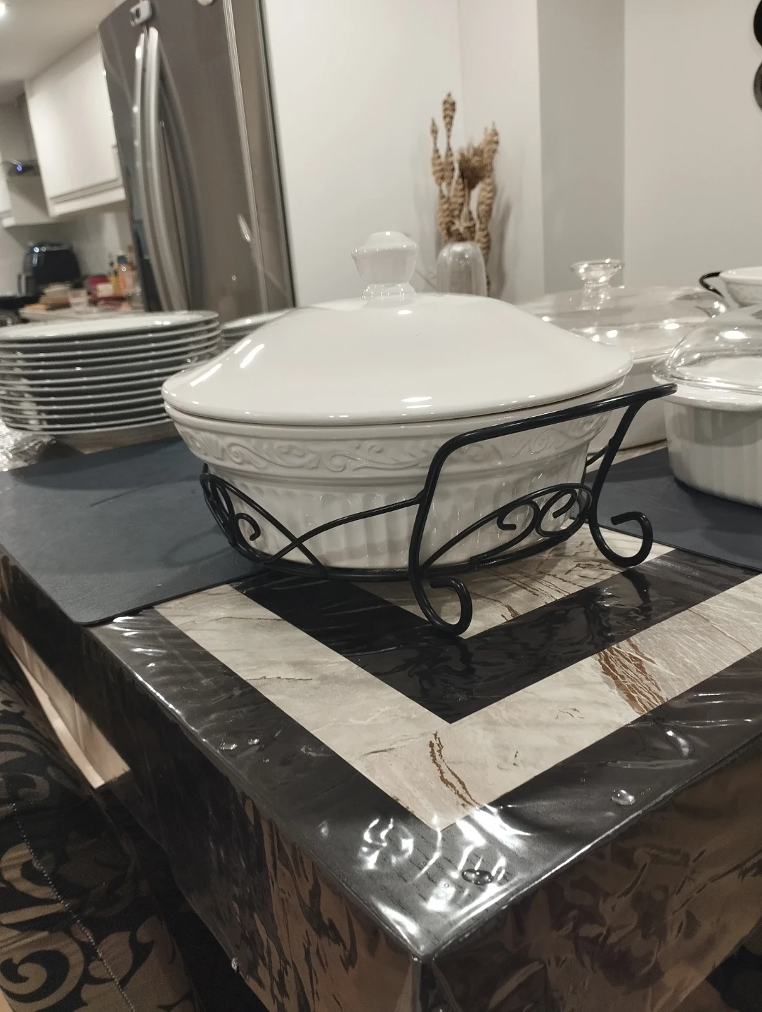 White Ceramic Casserole Dish with Stand - photo 4