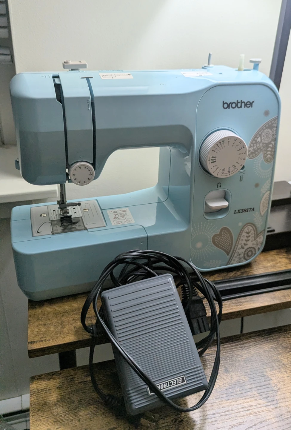Brother Sewing Machine - photo 2