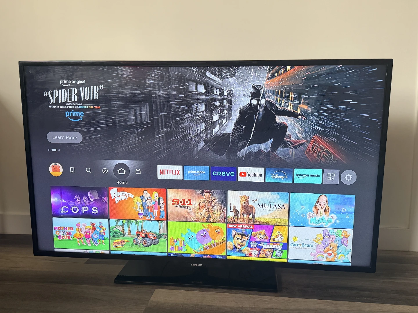 55” Inch Samsung Smart UHD TV. - photo 3