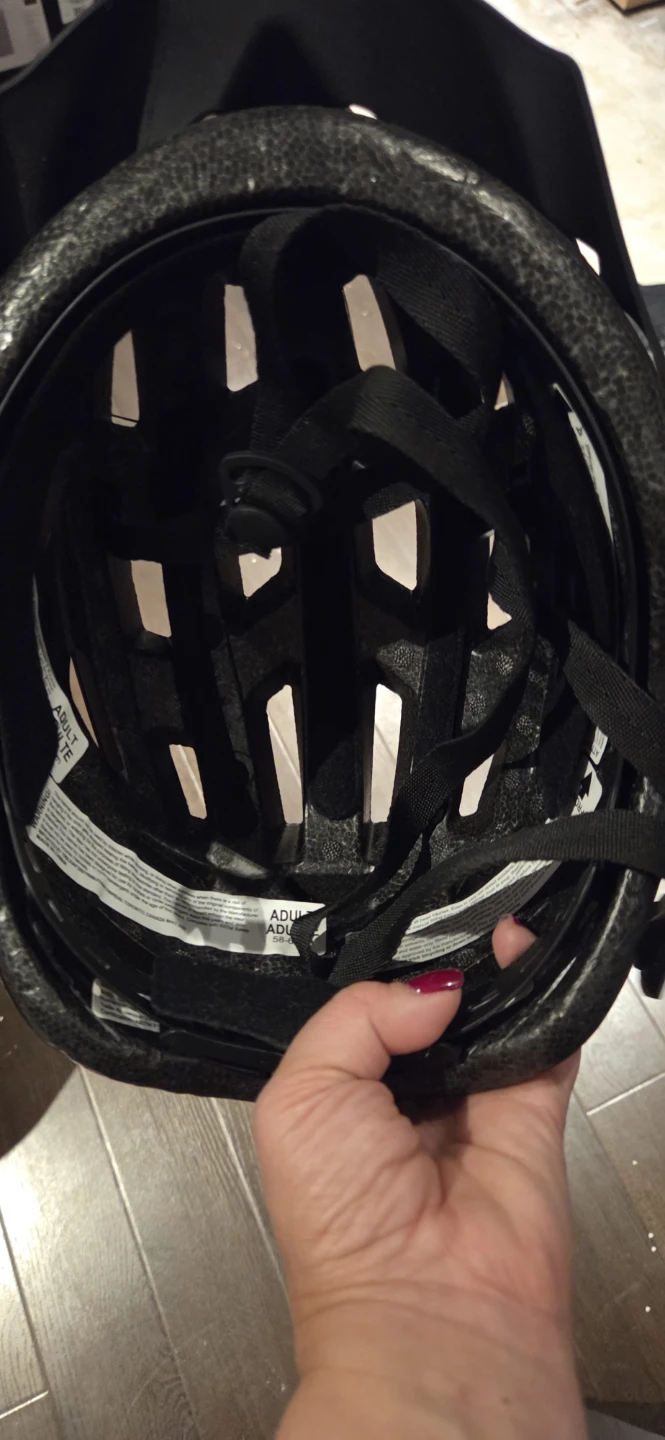 CCM Adult Bike Helmet - photo 2