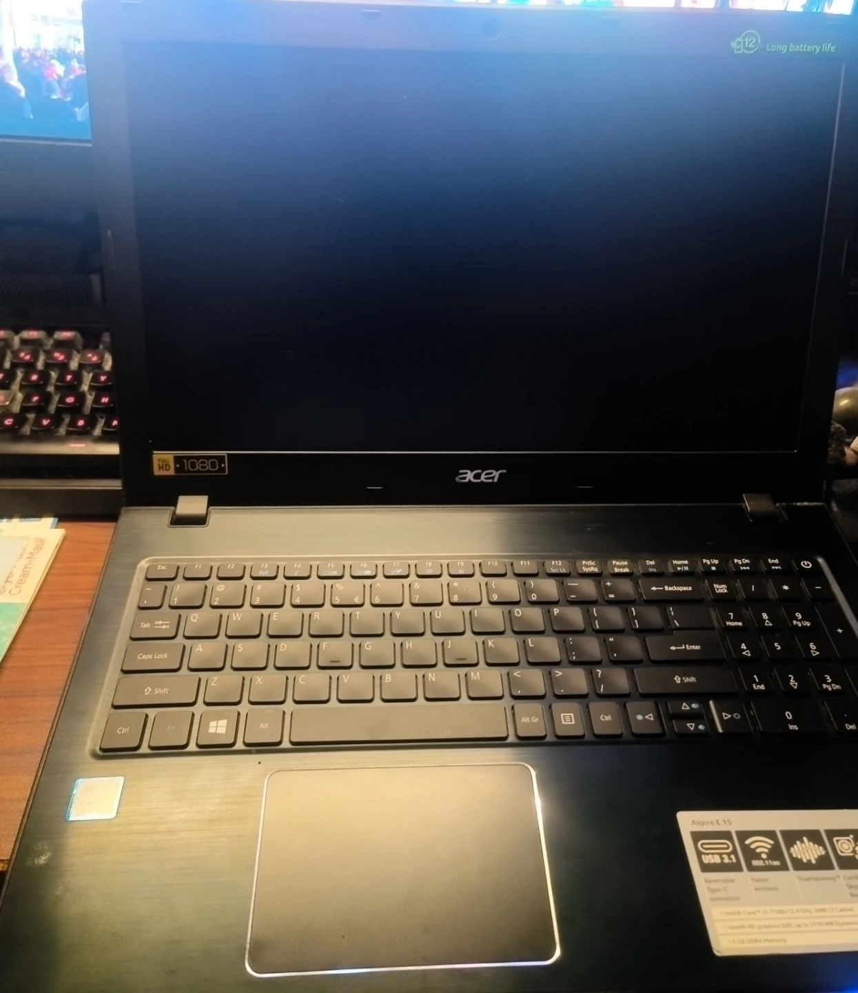 Acer Aspire E5-575-33BM Laptop with Power Adapter - photo 2