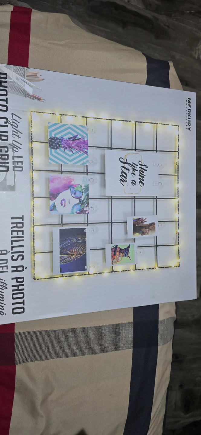 Merkury Light-Up LED Photo Clip Grid - photo 2