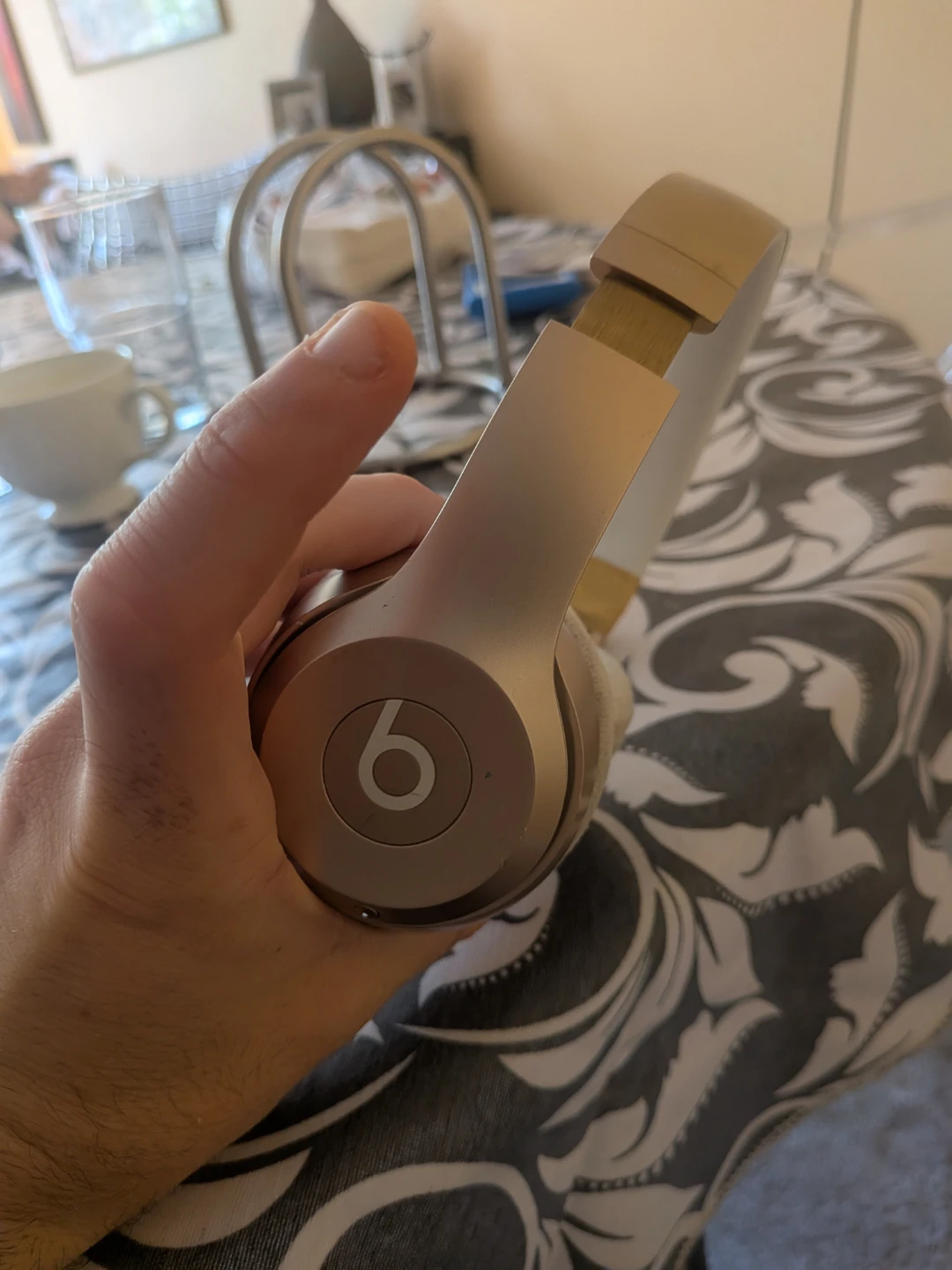 Beats Solo 3 Wireless Headphones - photo 2