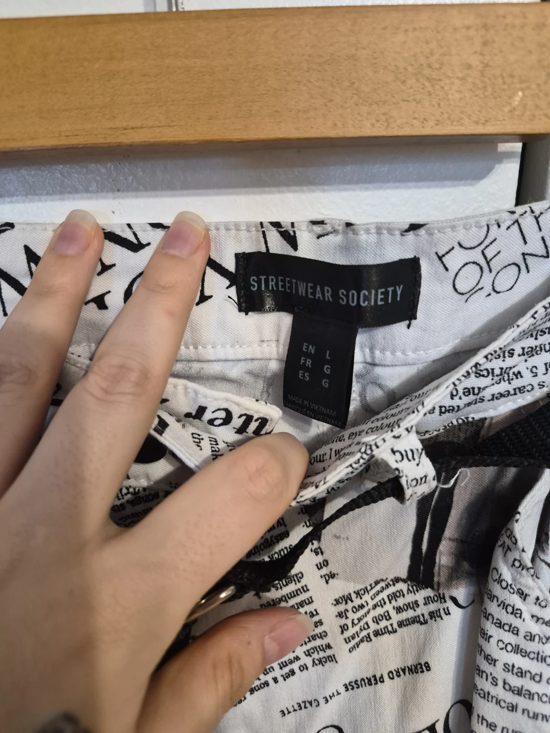 White Newspaper Print Cargo Pants(worn once) - photo 3