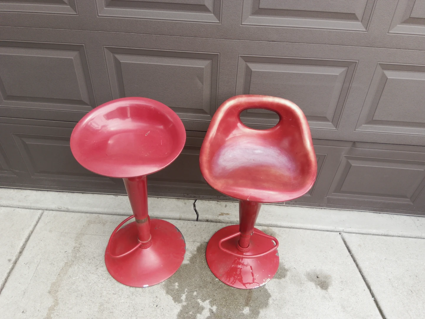 Set of 2 Red Bar Stools