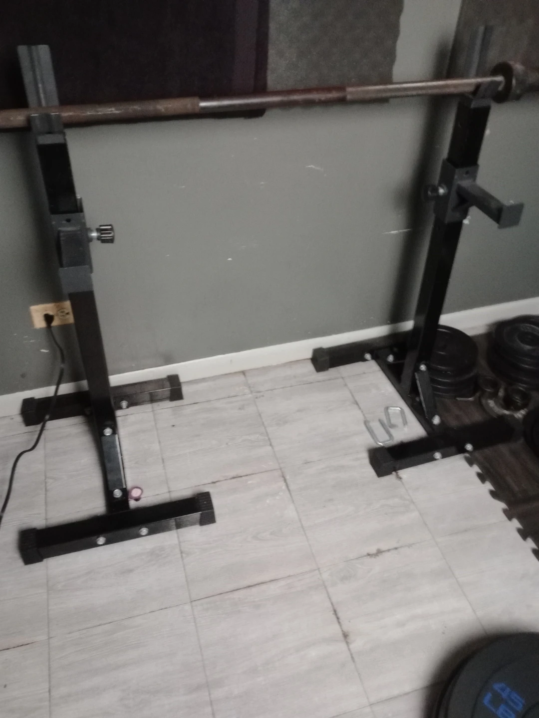Adjustable Squat/bench press Stand without Barbell