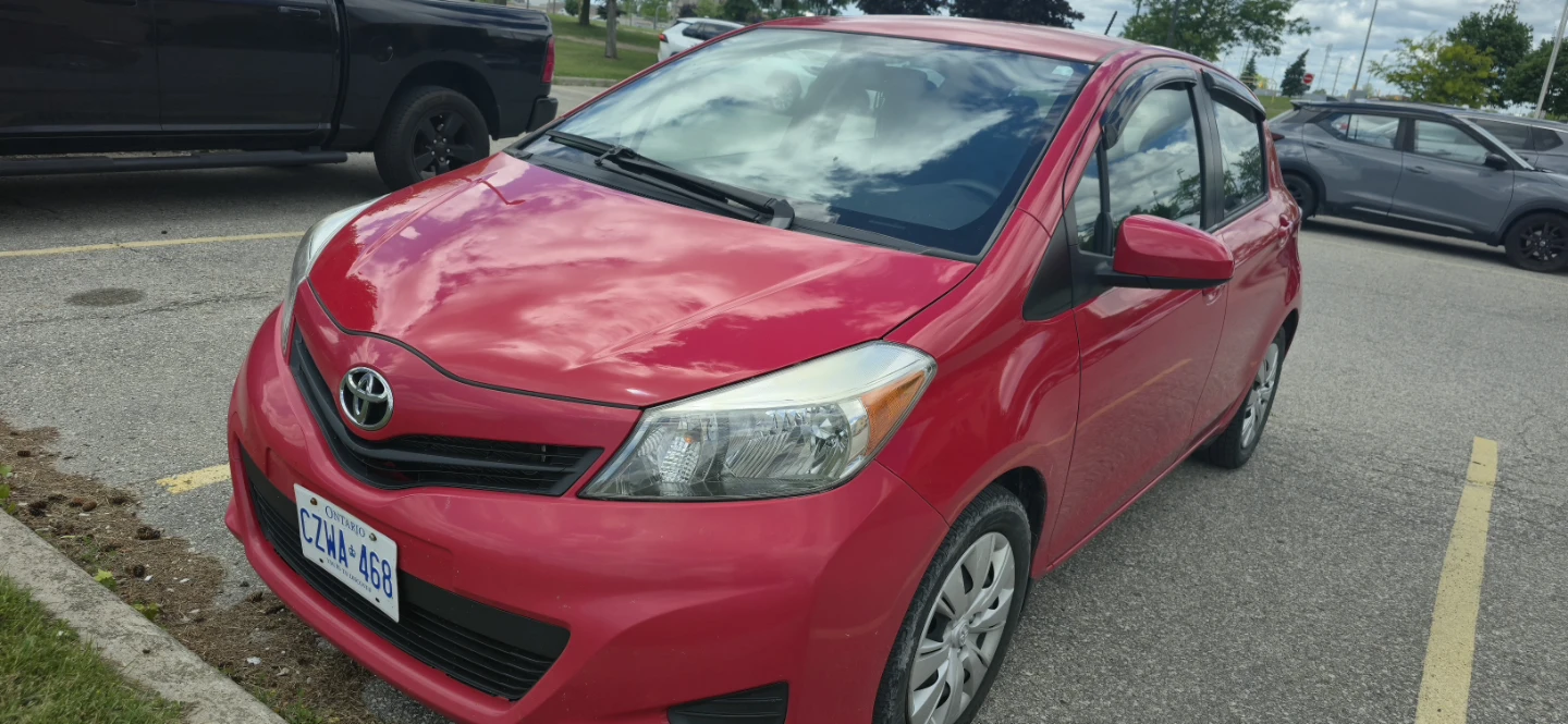 Yaris 2014 - photo 2