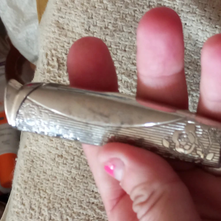 Vintage Silver Tone Lighter - photo 2