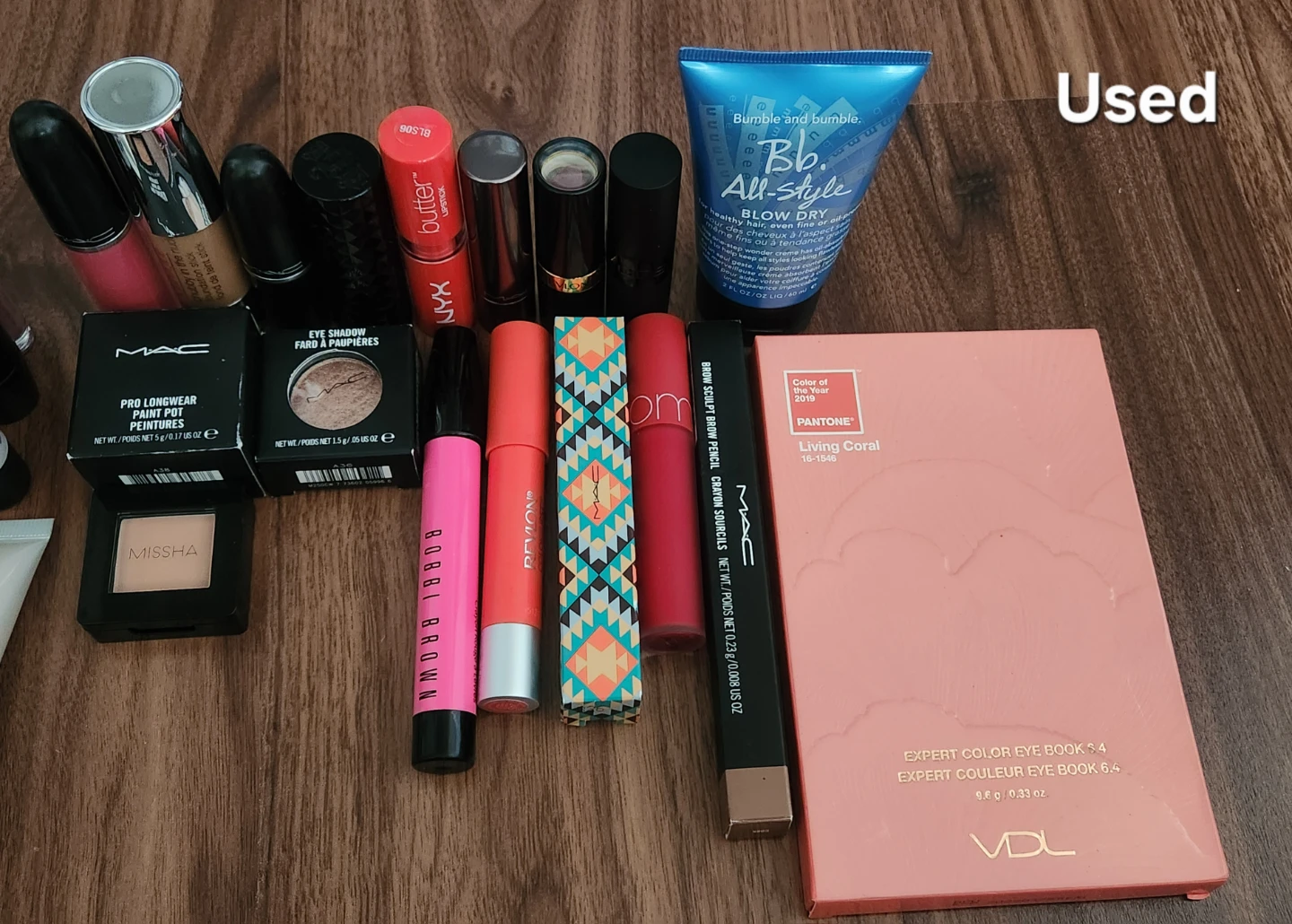⚽️ Bundle: Assorted Makeup Collection - photo 3