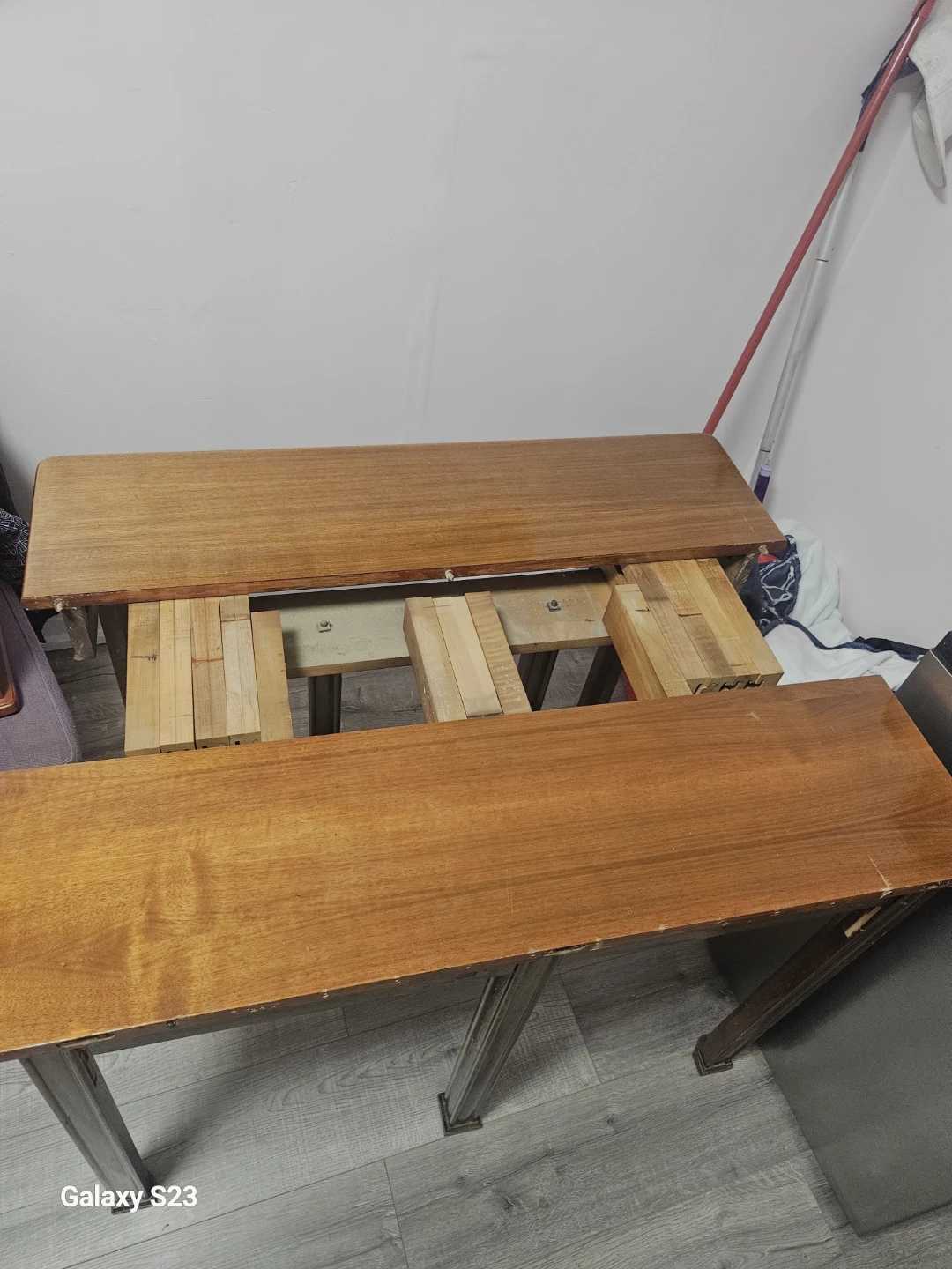 Drop Leaf Dining Table - photo 3