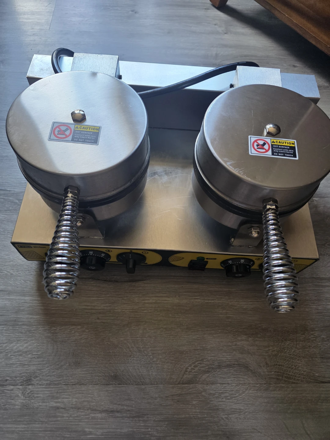 Double Waffle Maker - photo 2