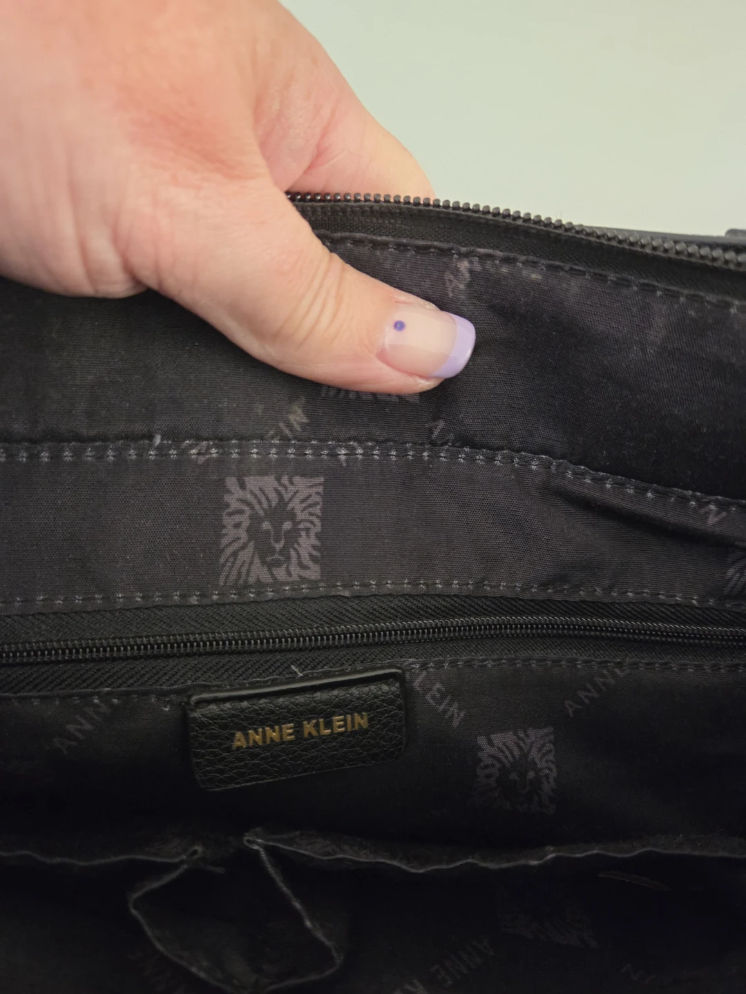 Anne Klein Black Tote Bag - photo 5