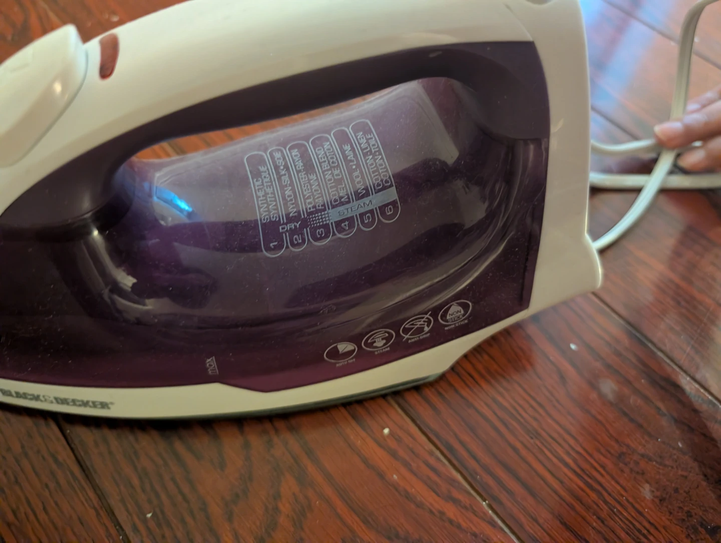 Black & Decker Iron - photo 2