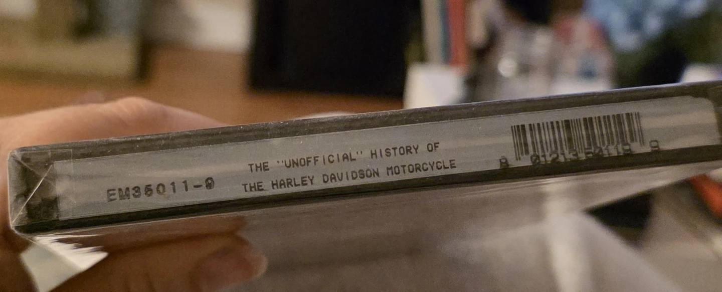 The History of Harley-Davidson Motorcycles DVD - photo 3