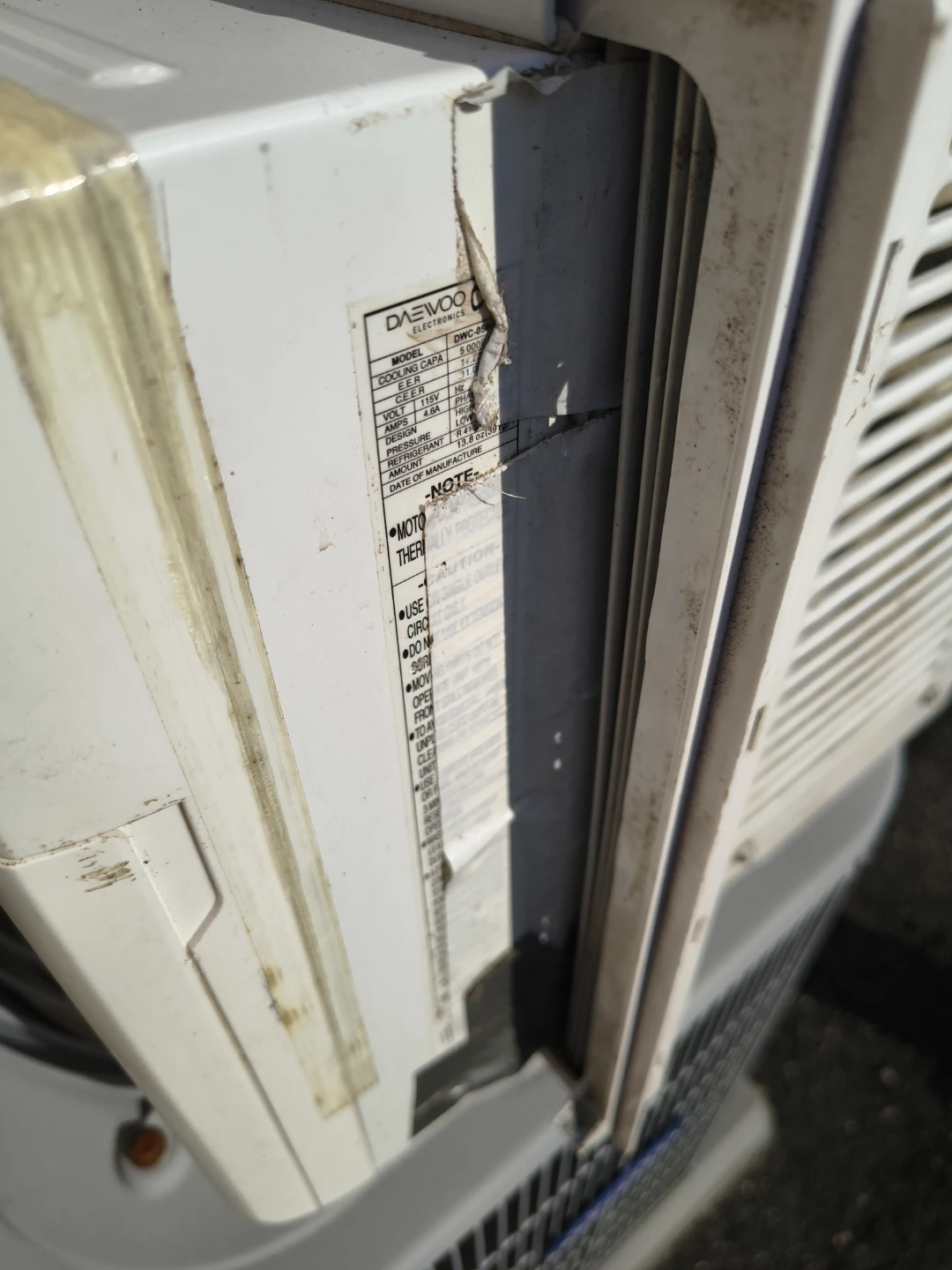 Daewoo 5000 btu Air conditioner - photo 3
