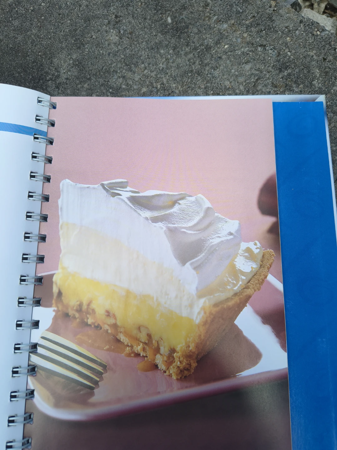 Desserts book Jell-O & cool whip desserts - photo 2