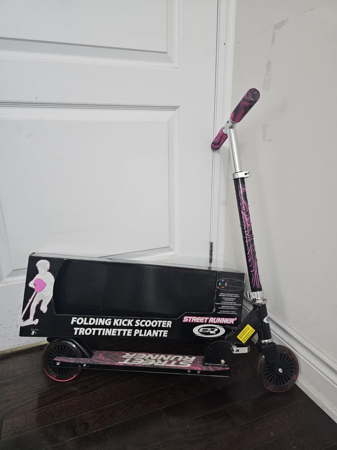 Street Runner Folding Kick Scooter