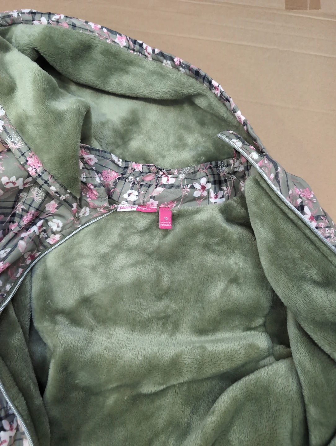 Girls Fleece Lined Hooded Jacket - photo 2