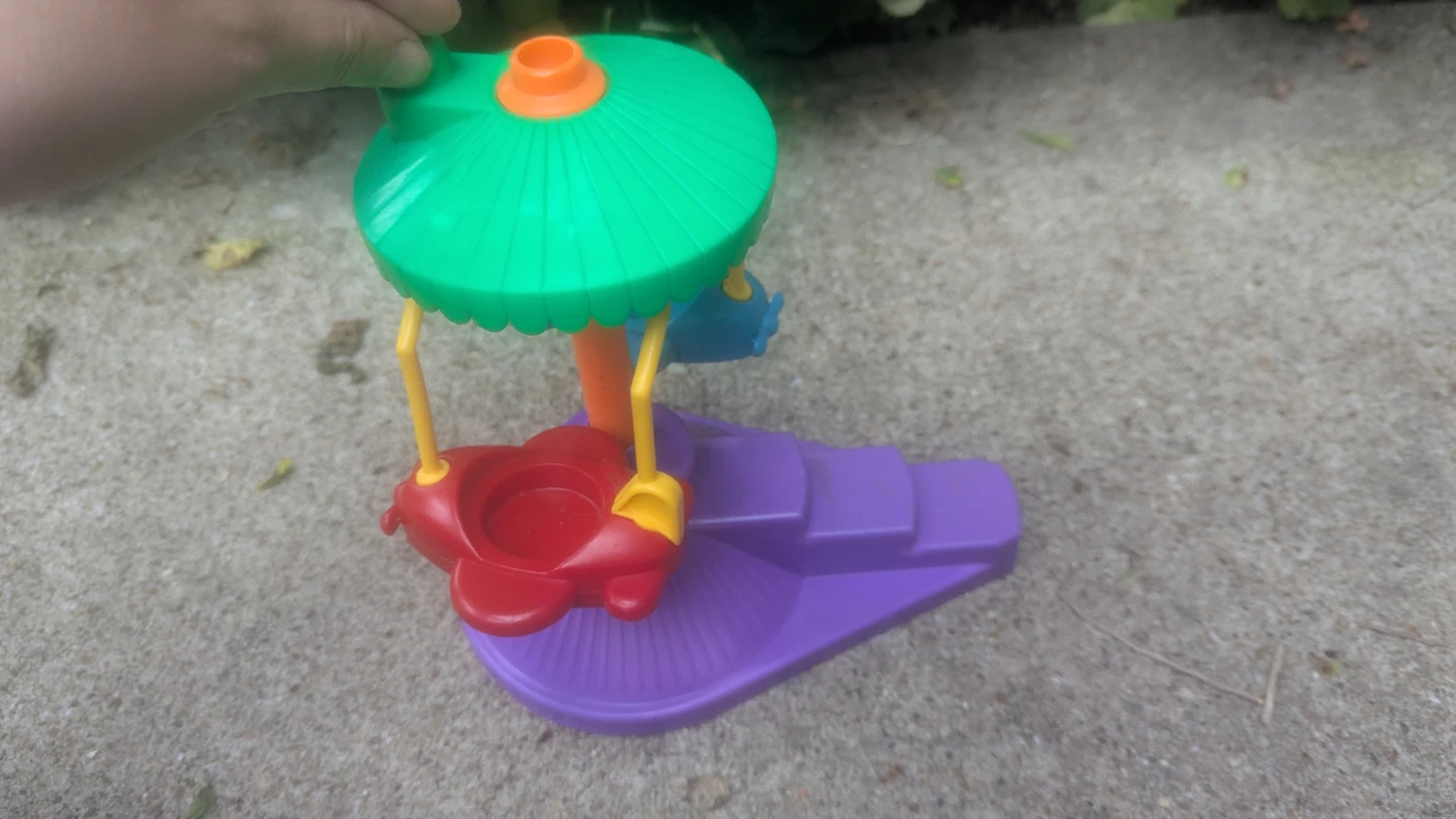 Fisher-Price Little People Carousel Airplane VT 93 - photo 2