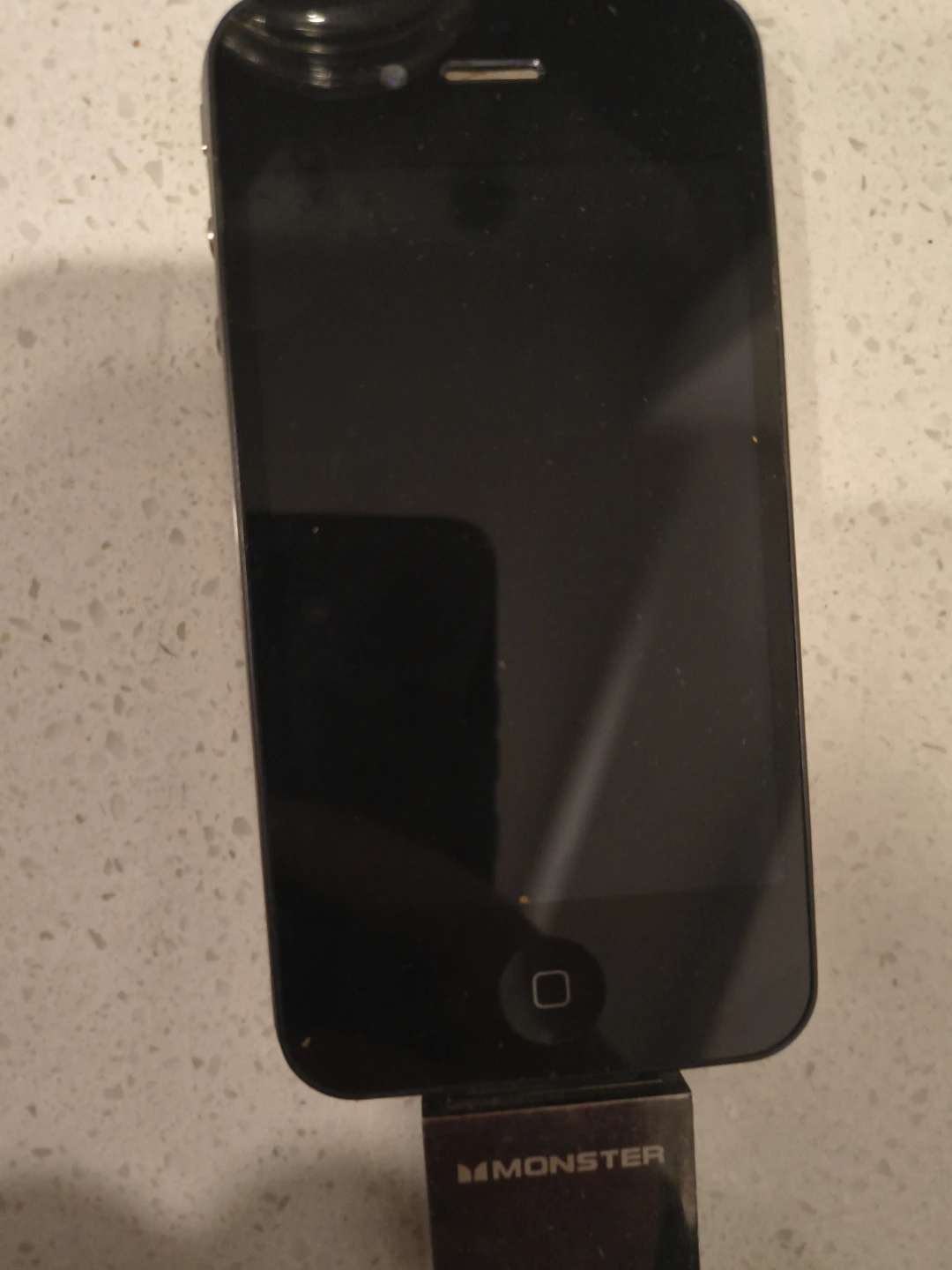 Apple iPhone 4