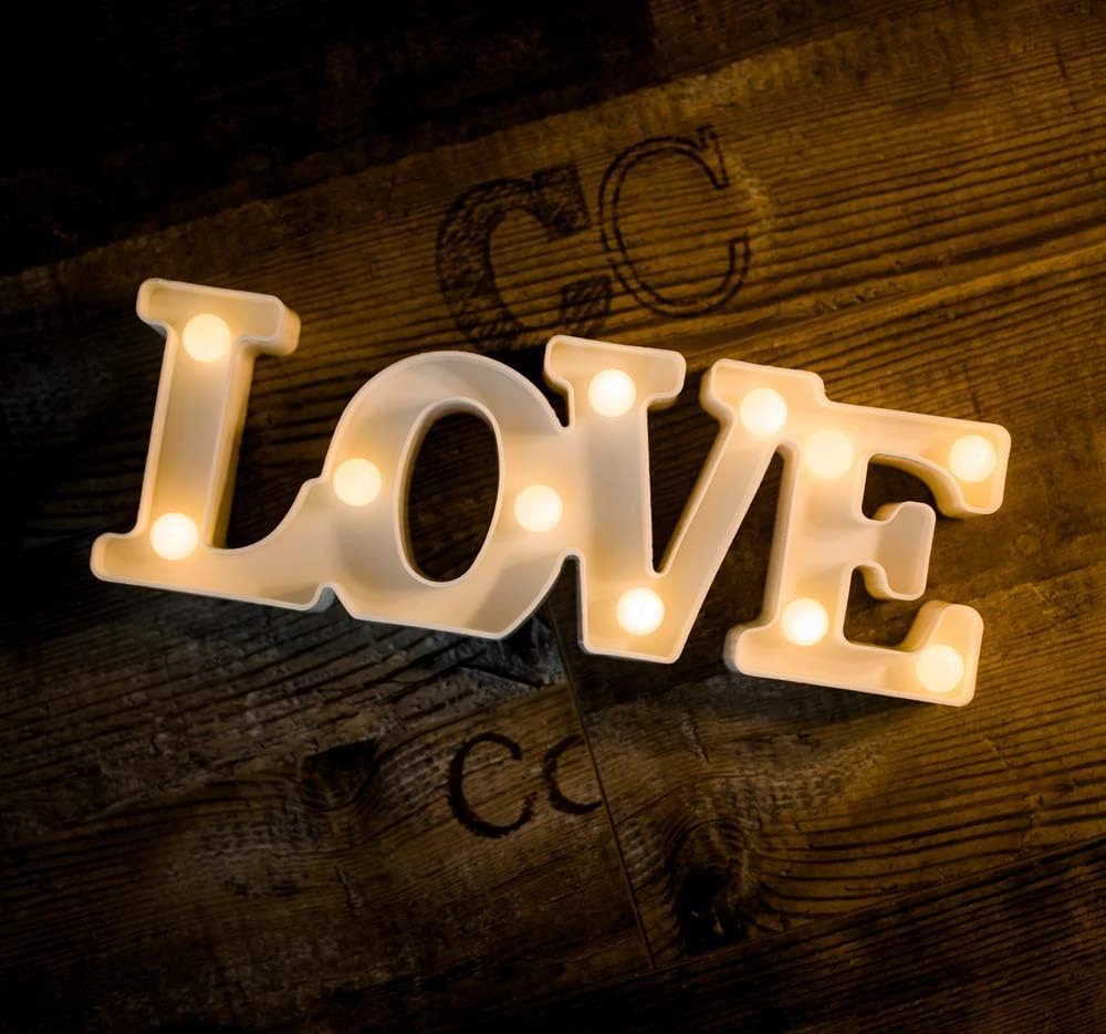 Light Up LOVE Sign