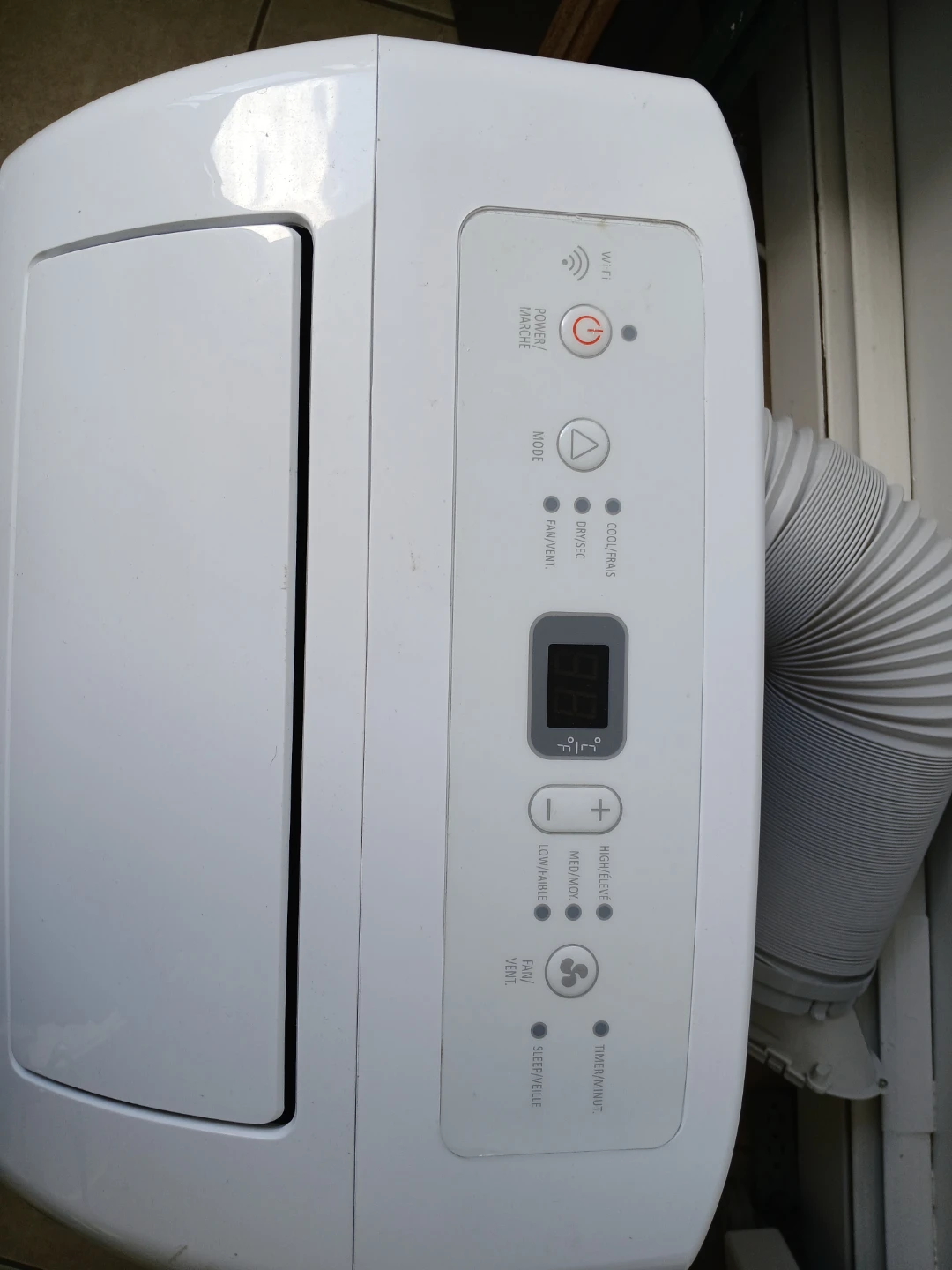 Hisense Portable Air Conditioner - photo 2