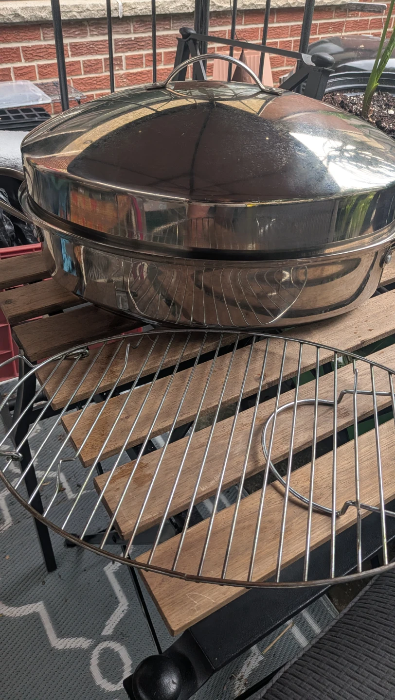 Large Stainless Steel roaster with Lid and Rack