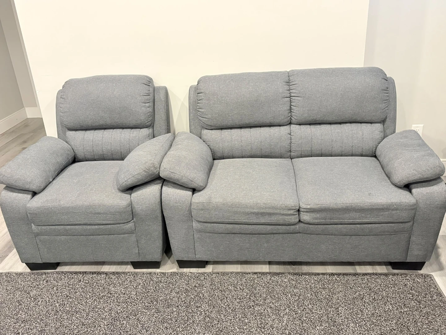 Couches - photo 2