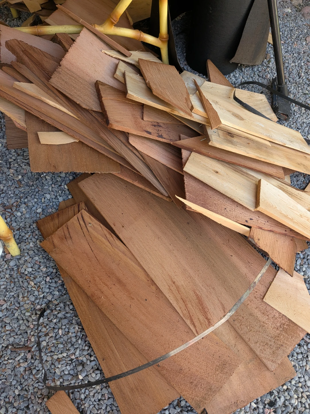 Free cedar shingle cut offs