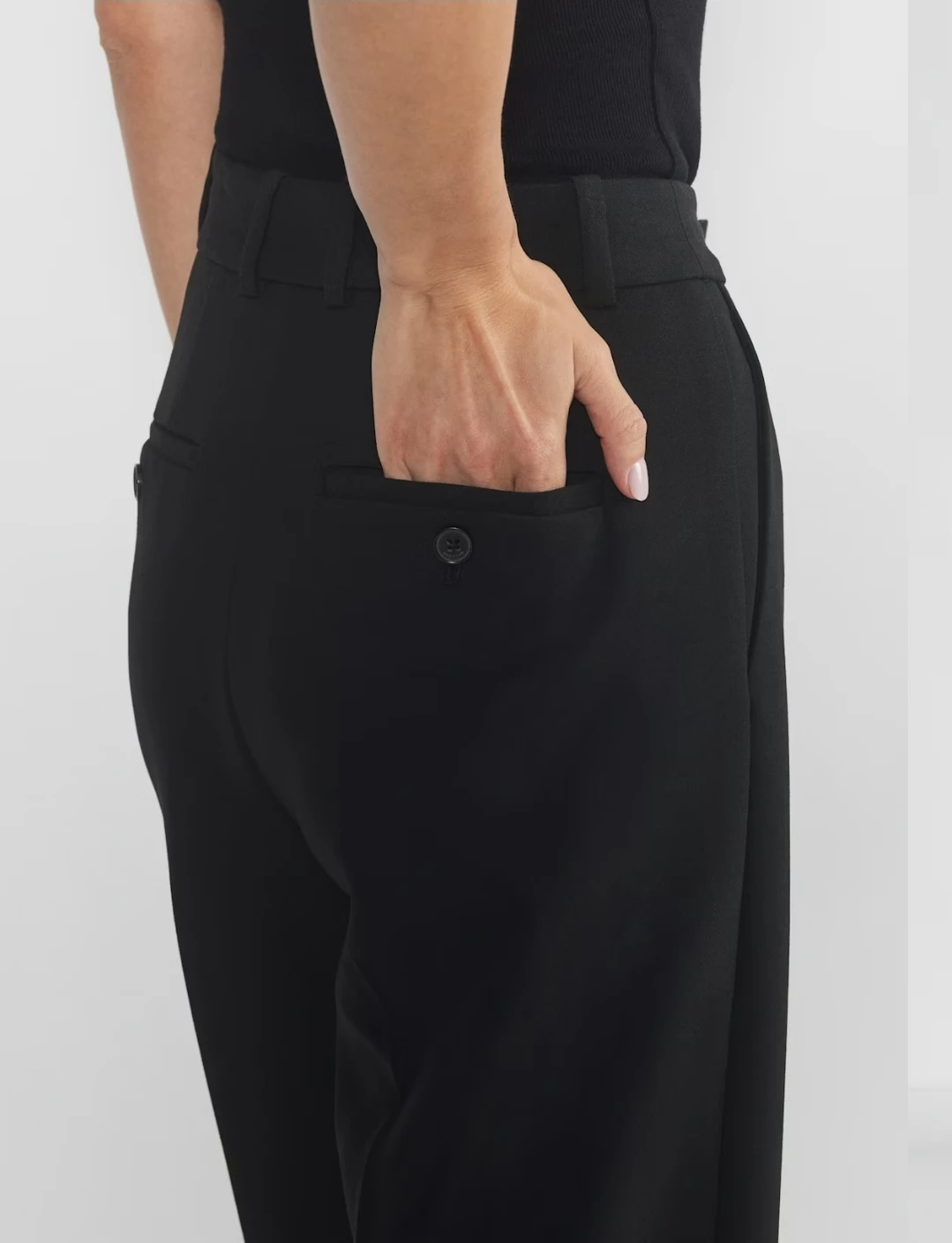Aritzia Babaton Black Wide-Leg Cropped Pants - photo 3