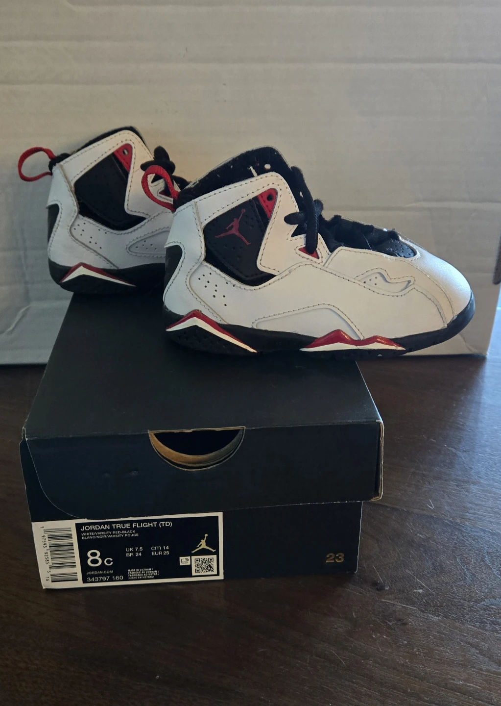 Jordan True Flight 8C, Jordan Fadeaway 6C, Sky Jordan 5C - photo 3