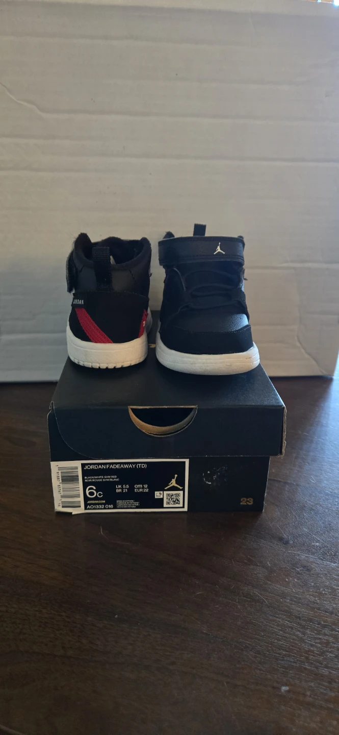 Jordan True Flight 8C, Jordan Fadeaway 6C, Sky Jordan 5C - photo 4