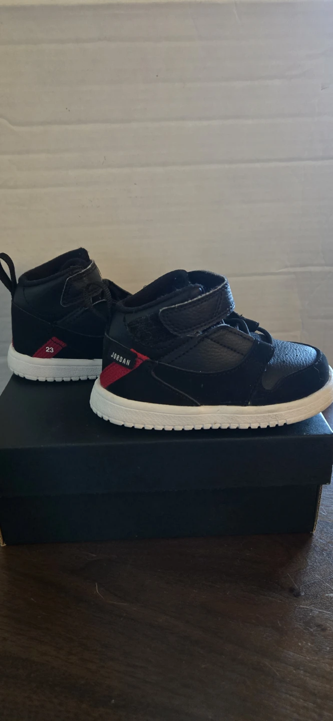 Jordan True Flight 8C, Jordan Fadeaway 6C, Sky Jordan 5C - photo 5