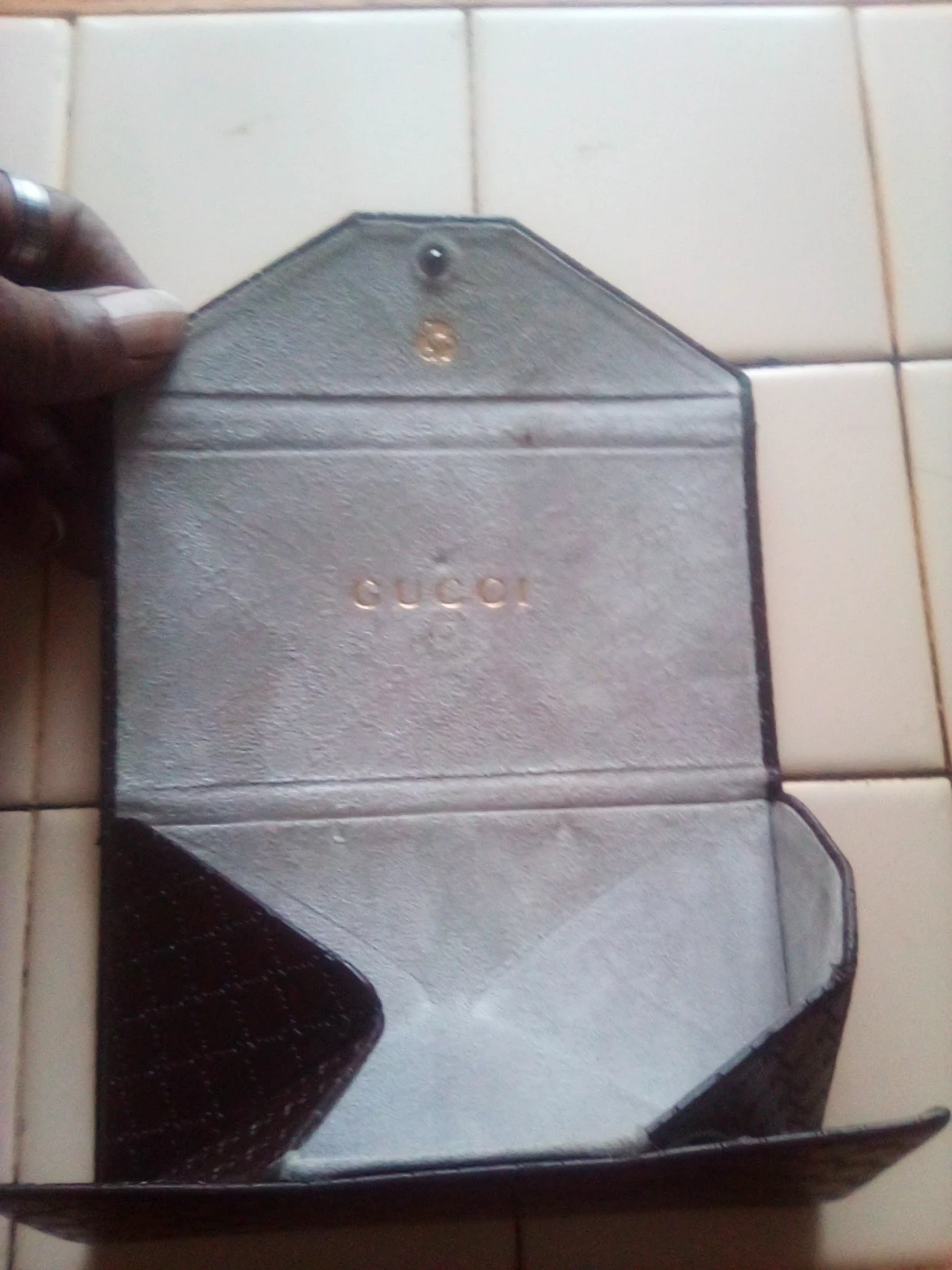 Gucci Eyeglasses Case - photo 2