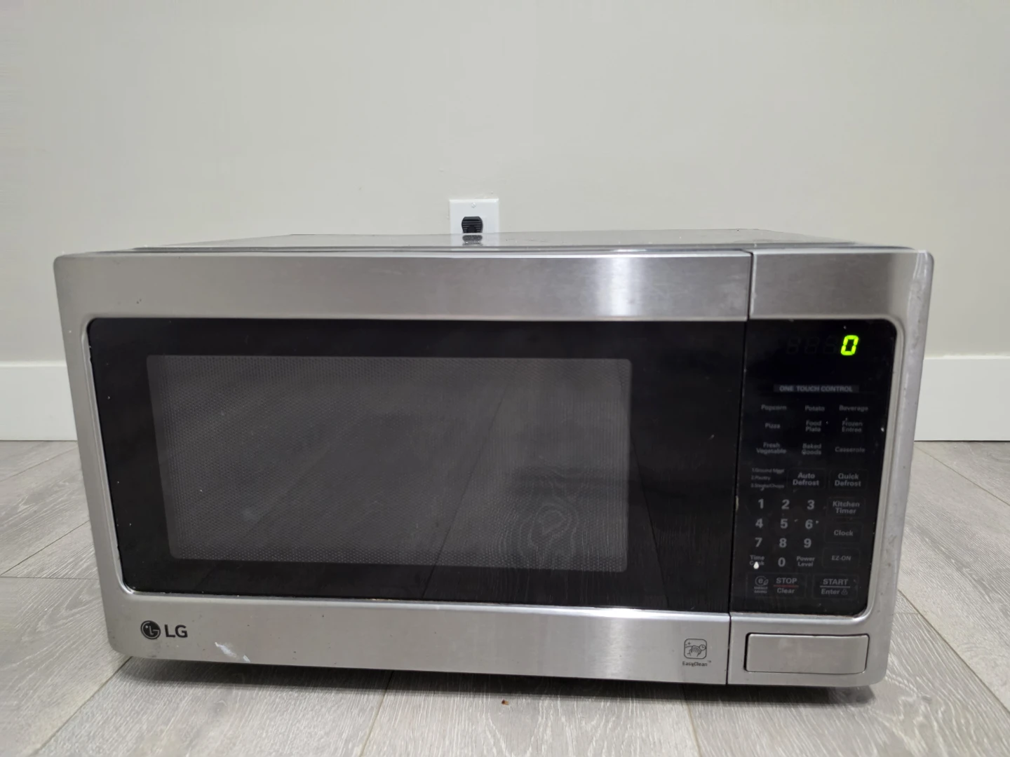 LG Stainless Steel Microwave - photo 3