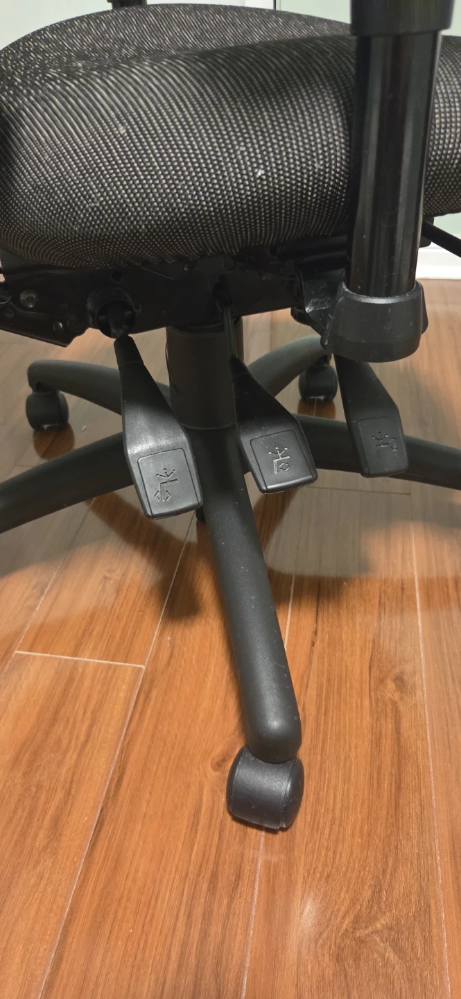 Ergonomic Office Chair - photo 3