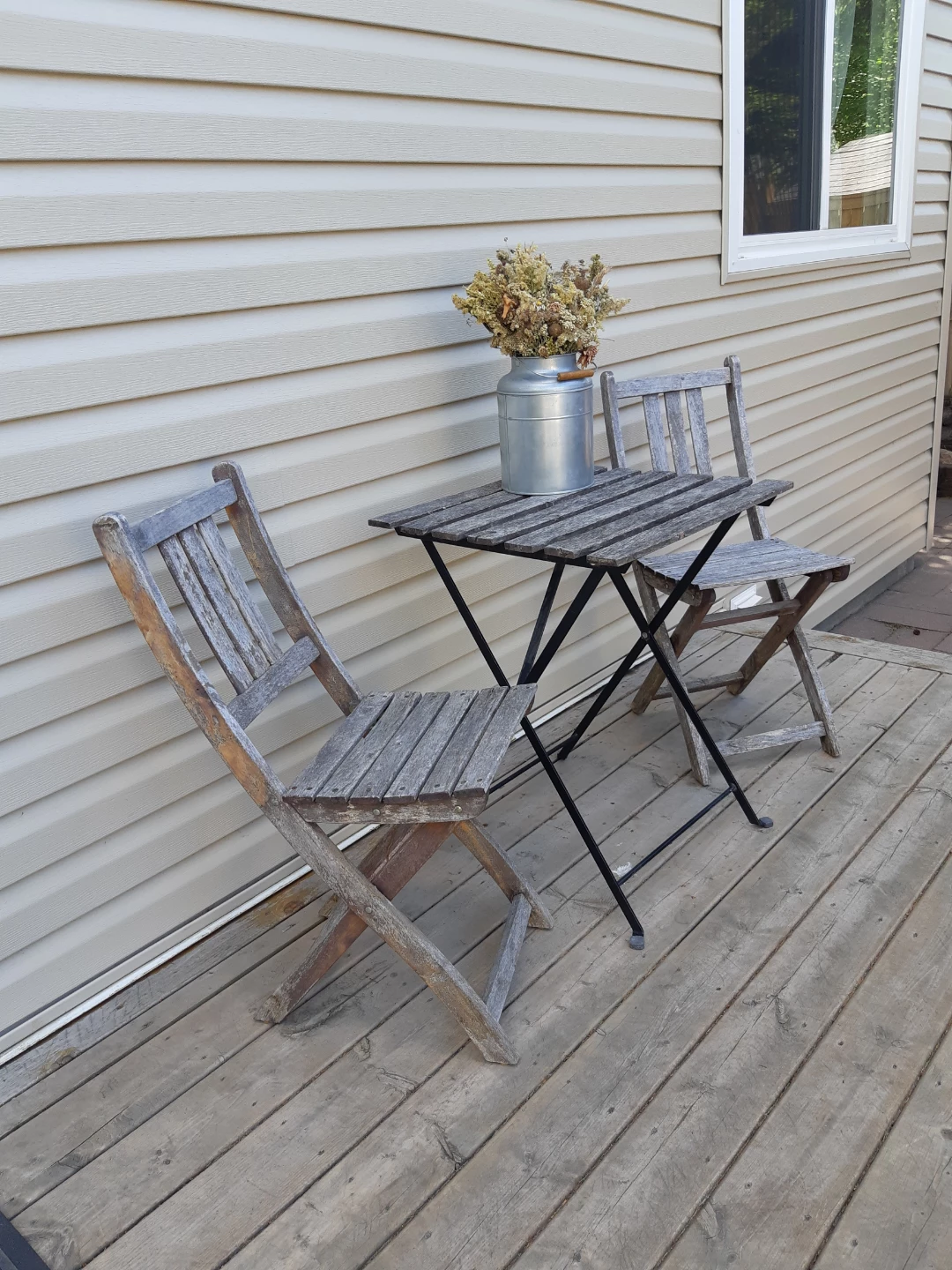 Rustic wooden patio set (table and 2 chairs) - photo 3